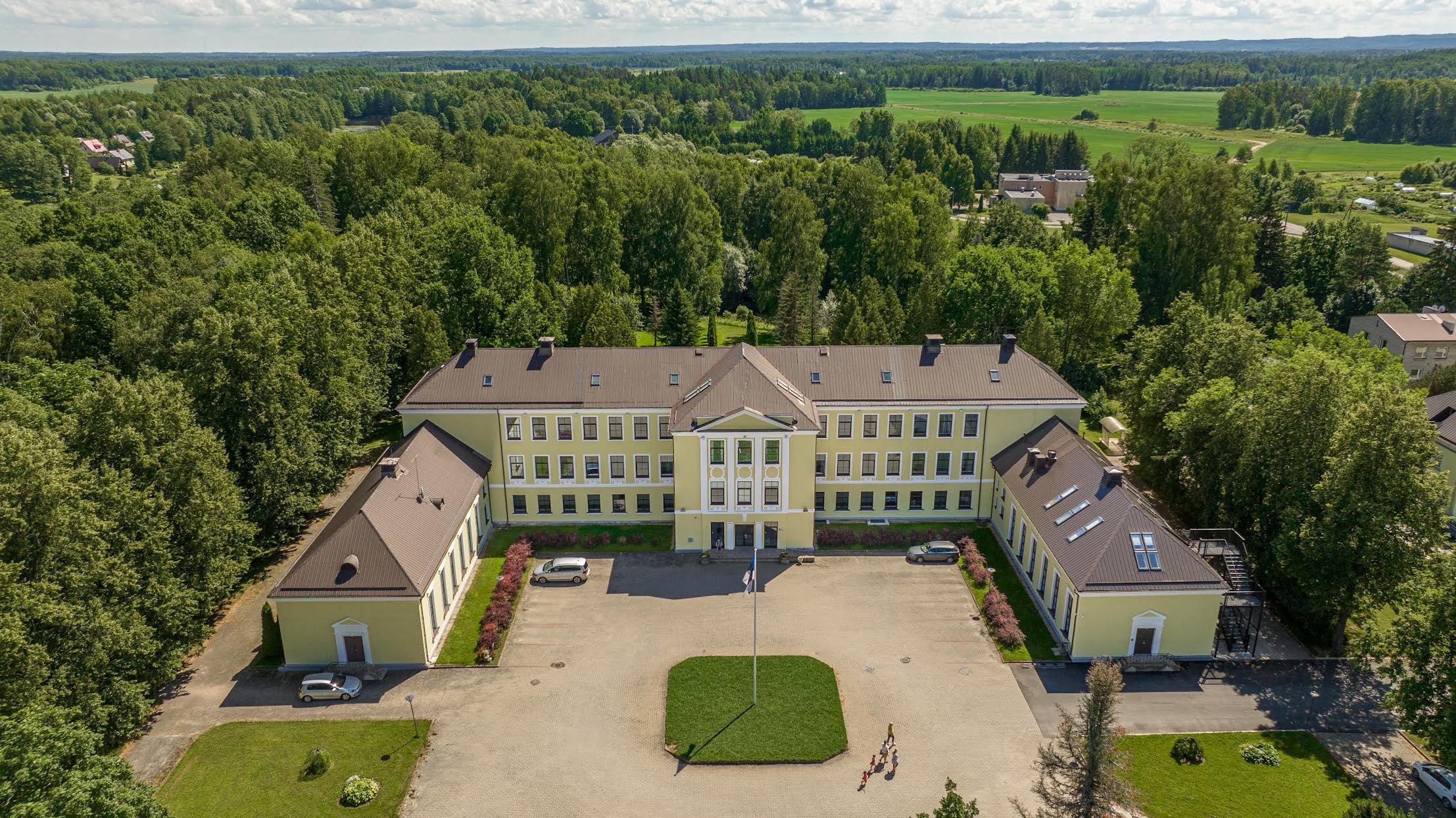 Enim vabu kohti Võrumaa koolidest, 118, on juuli esimese poole seisuga Võru vallas asuvas Võrumaa haridus- ja tehnoloogiakeskuses (EWERS). Foto: AIGAR NAGEL