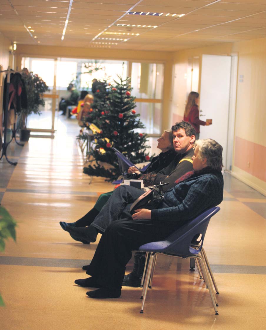 Esialgu pole teada, kuidas mõjutab polikliiniku omaniku vahetus maja praegusi rentnikke ja nende kliente. Foto: VT