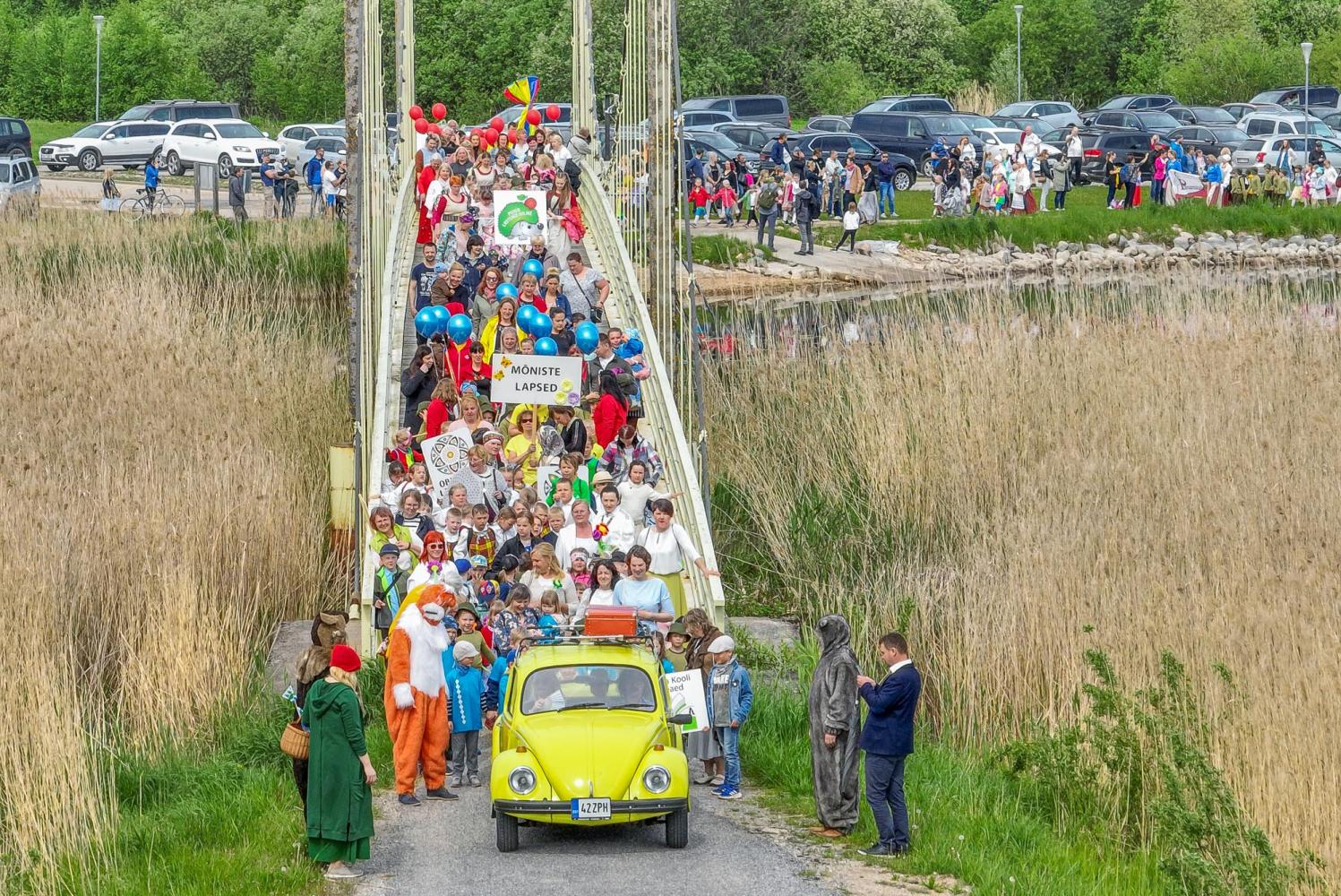 Vorumaa-mudilaste-hine-laulu--ja-tantsupidu-Fotograaf-Aigar-Nagel-1-8